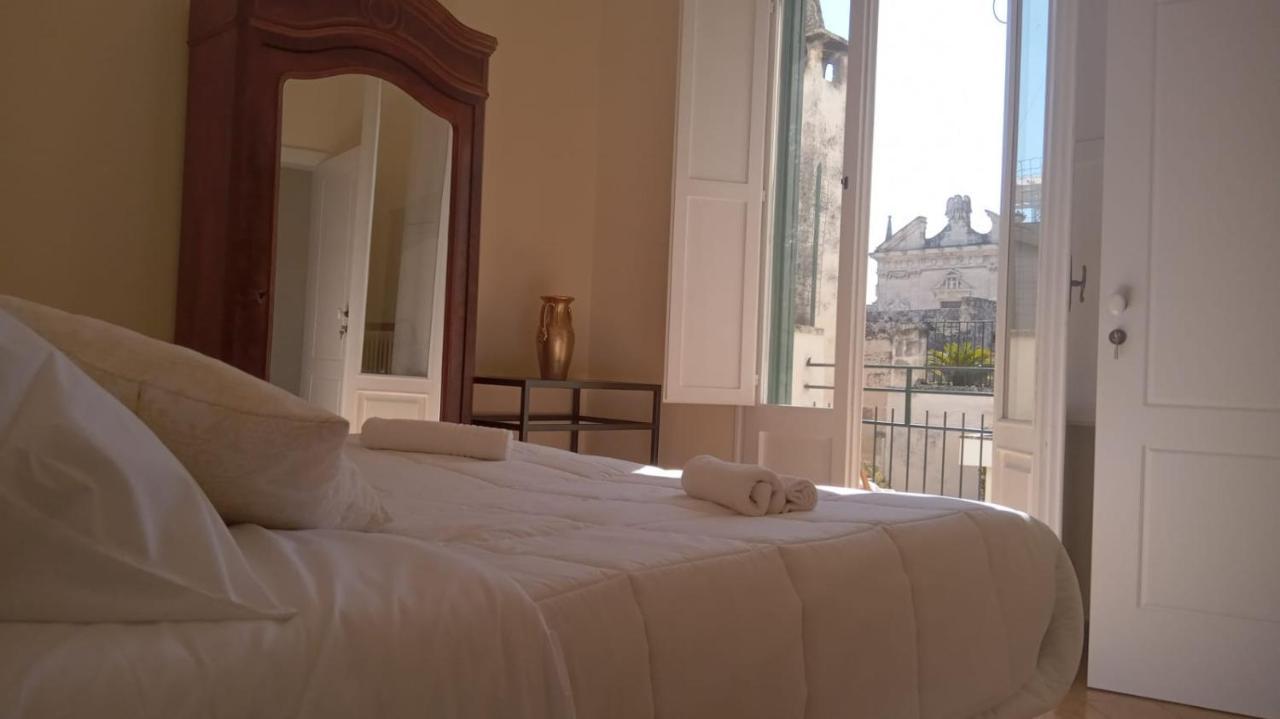 B&B I Sei Volti เลชเช ภายนอก รูปภาพ